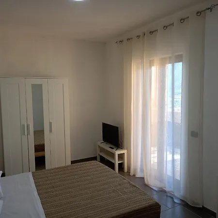 Bed And Breakfasteuropa Frühstückspension Trentinara
